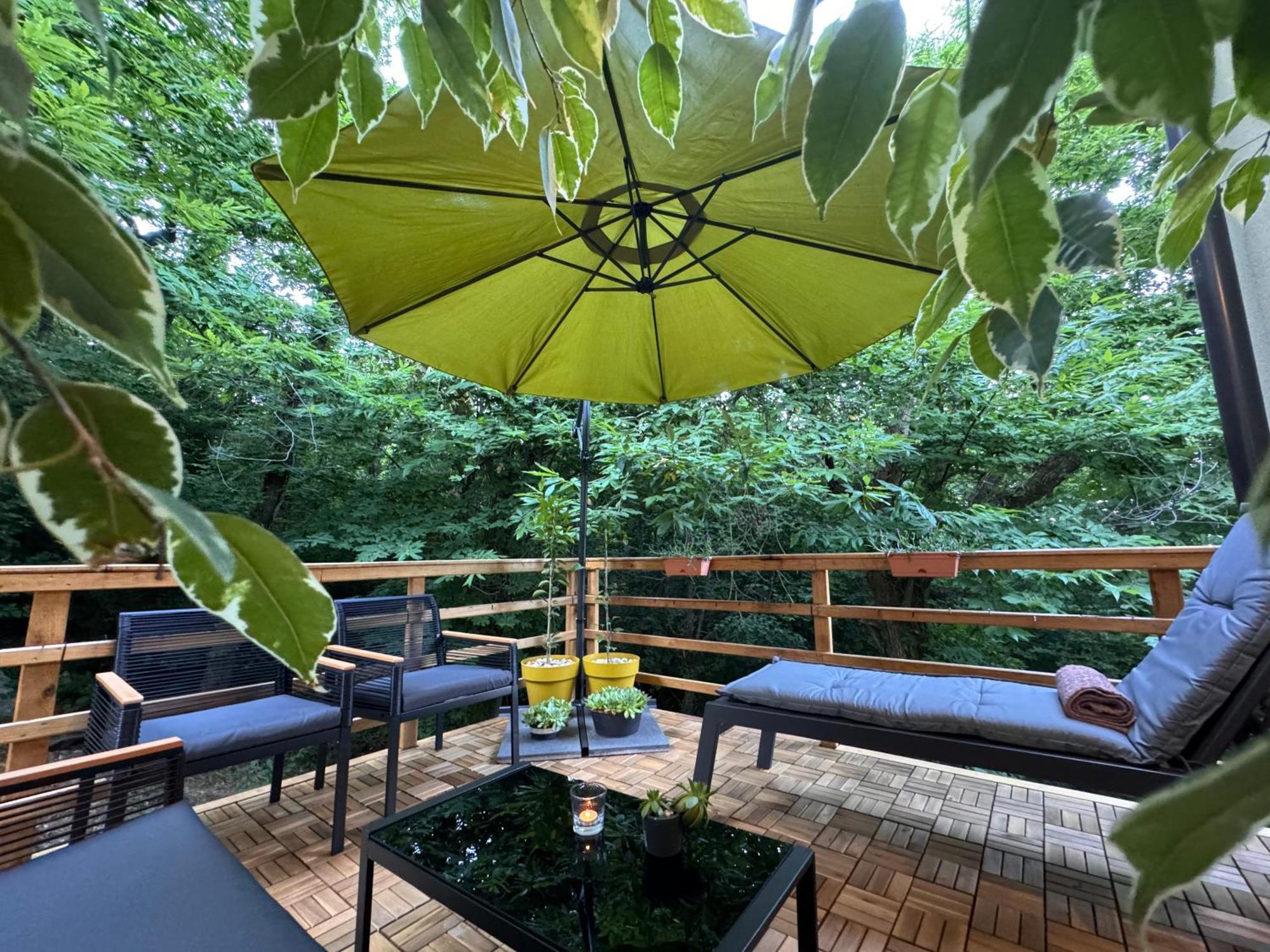 Apartment With A Terrace Forest Home Lullula Veprinac Extérieur photo